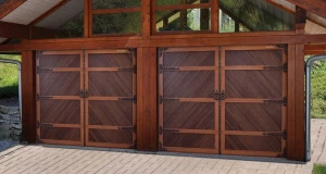 Ворота DoorHan премиум кантри для гаража