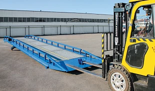 Рампа мобильная DoorHan укороченная серии rm синяя